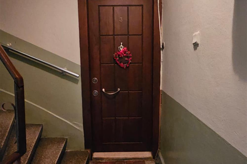 KURTULUŞ SAVAŞ SOKAK 1. ADA'DA SATILIK 4+1 DAİRE