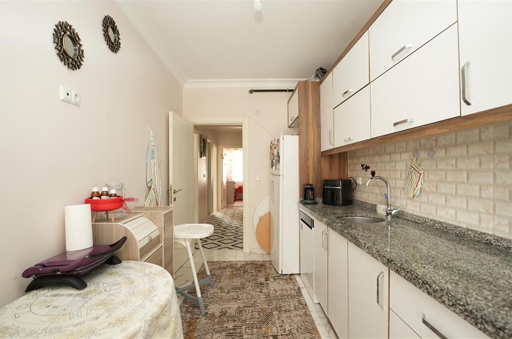 C21 Cius;Ovaakça'da Cadde Üzerinde İki Cepheli 2+1 Satılık Daire