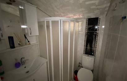 BAĞLARBAŞI MAHALLESİ'NDE 1+1 50m2 NET 5.KAT BALKONLU DAİRE