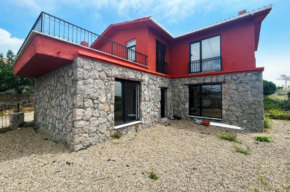 Çanakkale Ayvacık Naldöken de Lüks Müstakil Huzurlu 255m² Taş Ev