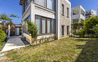 Ortakent’te Satılık 3+1 Bahçe Katı Daire