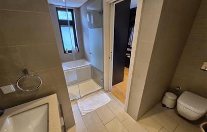 Ormanada'da Kapalı Otoparklı, Özel Havuzlu Ultra Lüks Villa