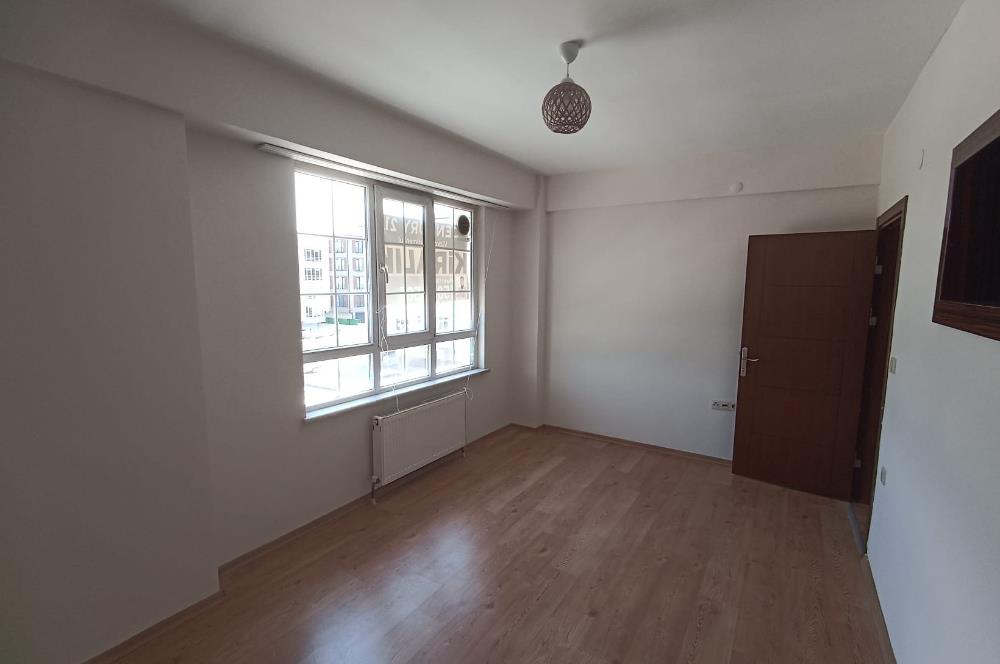 CENTURY 21 VİZYON'DAN ÜMİT HASTANESİ KARŞISINDA 2+0 KİRALIK DAİRE 