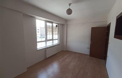 CENTURY 21 VİZYON'DAN ÜMİT HASTANESİ KARŞISINDA 2+0 KİRALIK DAİRE 