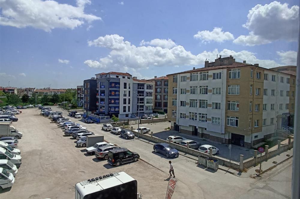 CENTURY 21 VİZYON'DAN ÜMİT HASTANESİ KARŞISINDA 2+0 KİRALIK DAİRE 