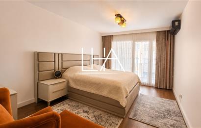 C21'DEN AYA GÖKTÜRK SİTESİ'NDE GENİŞ ARA KAT SATILIK 3+1 DAİRE