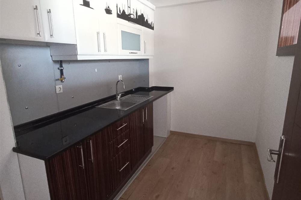 CENTURY 21 VİZYON'DAN ÜMİT HASTANESİ KARŞISINDA 2+0 KİRALIK DAİRE 