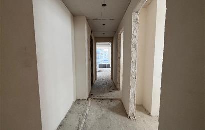 ALTINTEPE'NİN MERKEZİ ARAKAT,ÖN CEPHE,KÖŞE, AYRI MUTFAK, LÜX 2+1