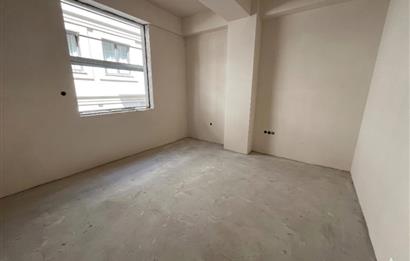 ALTINTEPE'NİN MERKEZİ ARAKAT,ÖN CEPHE,KÖŞE, AYRI MUTFAK, LÜX 2+1