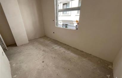 ALTINTEPE'NİN MERKEZİ ARAKAT,ÖN CEPHE,KÖŞE, AYRI MUTFAK, LÜX 2+1