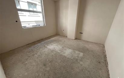 ALTINTEPE'NİN MERKEZİ ARAKAT,ÖN CEPHE,KÖŞE, AYRI MUTFAK, LÜX 2+1