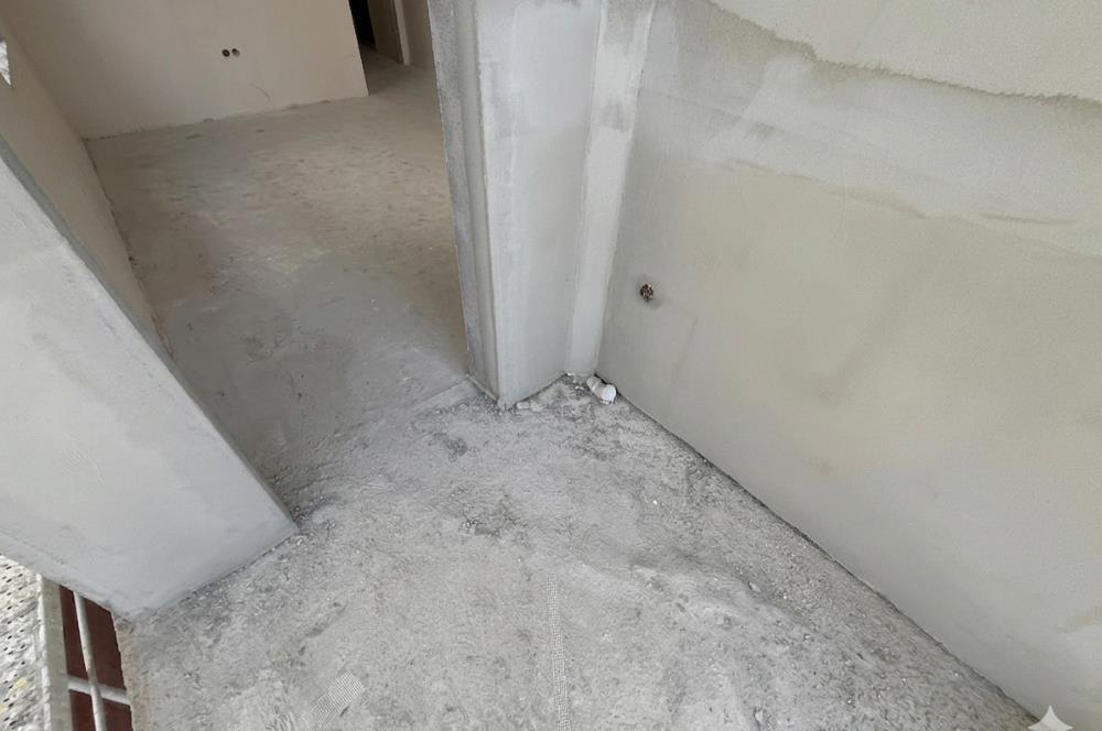 ALTINTEPE'NİN MERKEZİ ARAKAT,ÖN CEPHE,KÖŞE, AYRI MUTFAK, LÜX 2+1