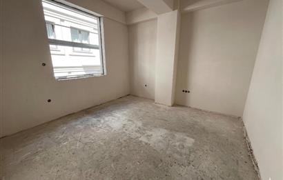 ALTINTEPE'NİN MERKEZİ ARAKAT,ÖN CEPHE,KÖŞE, AYRI MUTFAK, LÜX 2+1