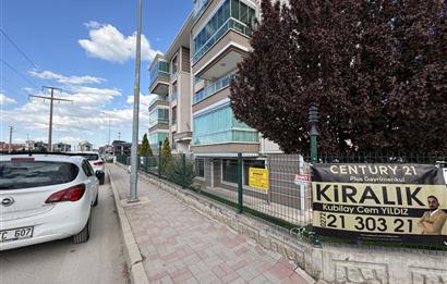 CENTURY21 PLUS'DAN SELÇUKLUDA KİRALIK 1+1 AYRI MUTFAK