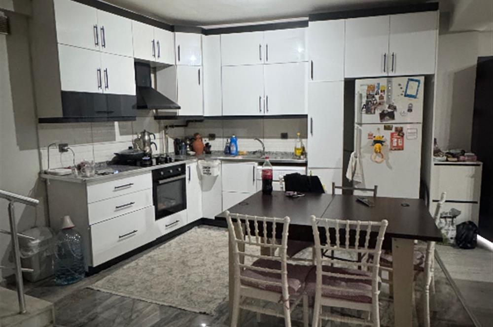 Ergenekon mahallesinde satılık villa