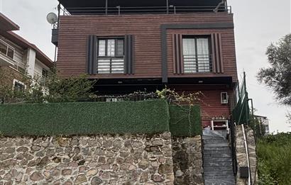 Ergenekon mahallesinde satılık villa