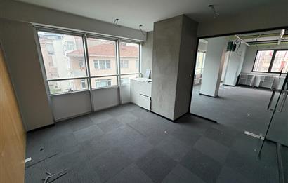 ŞİŞLİ MECİDİYEKÖYDE MERKEZİ KONUMDA KOMPLE KİRALIK PLAZA
