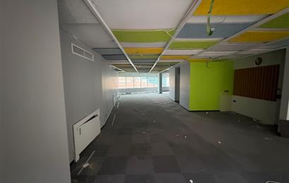 ŞİŞLİ MECİDİYEKÖYDE MERKEZİ KONUMDA KOMPLE KİRALIK PLAZA