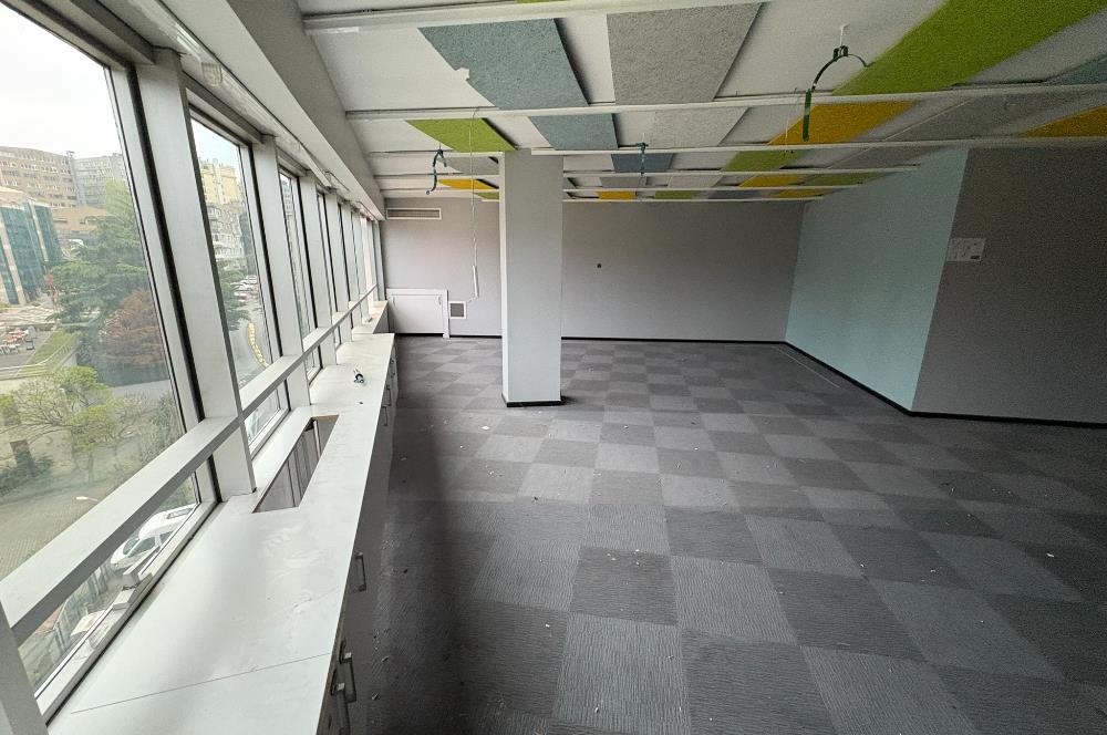 ŞİŞLİ MECİDİYEKÖYDE MERKEZİ KONUMDA KOMPLE KİRALIK PLAZA