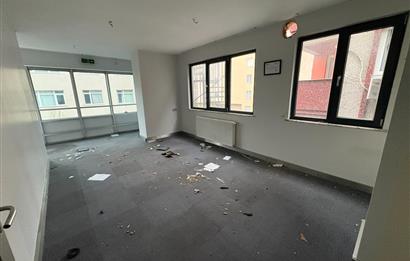 ŞİŞLİ MECİDİYEKÖYDE MERKEZİ KONUMDA KOMPLE KİRALIK PLAZA