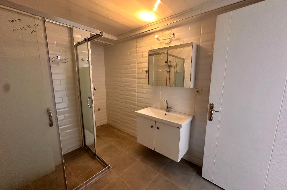 Anadolu cad. Üstü , Katip Çelebi ve Hastane Yakını 3+1 Kiralık