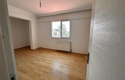 Anadolu cad. Üstü , Katip Çelebi ve Hastane Yakını 3+1 Kiralık