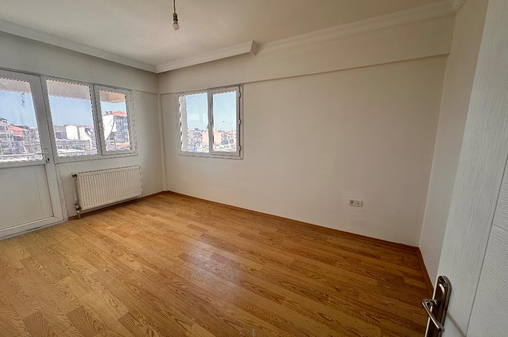 Anadolu cad. Üstü , Katip Çelebi ve Hastane Yakını 3+1 Kiralık