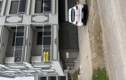Ergenekon mahallesinde lüks daire 