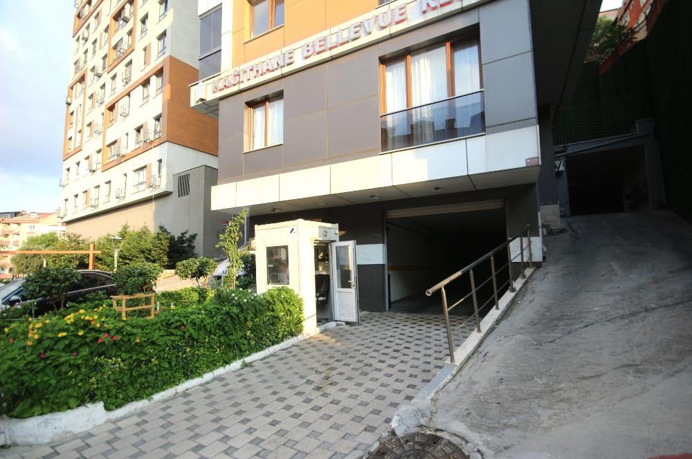 KAĞITHANE BELLEVUE REZİDANS 8.KAT 3 BALKONLU 2+1 KİRALIK DAİRE