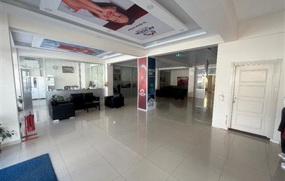 CENTURY21 PLUS'DAN BOLVADİNDE KİRALIK 790m2 OTOPARKLI DÜKKAN