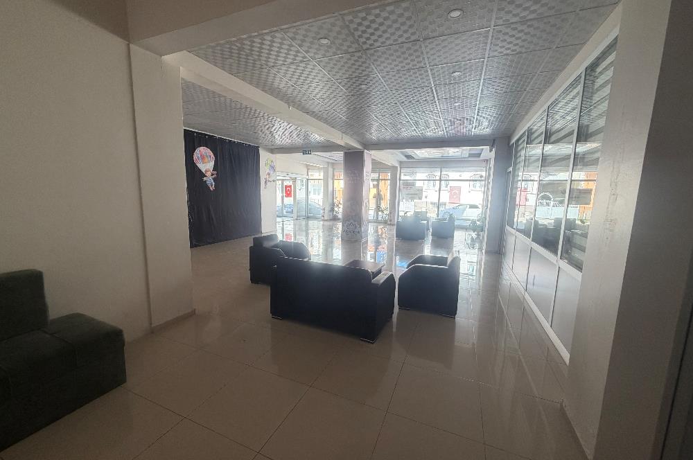 CENTURY21 PLUS'DAN BOLVADİNDE KİRALIK 790m2 OTOPARKLI DÜKKAN