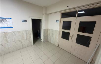 CENTURY21 PLUS'DAN BOLVADİNDE KİRALIK 790m2 OTOPARKLI DÜKKAN