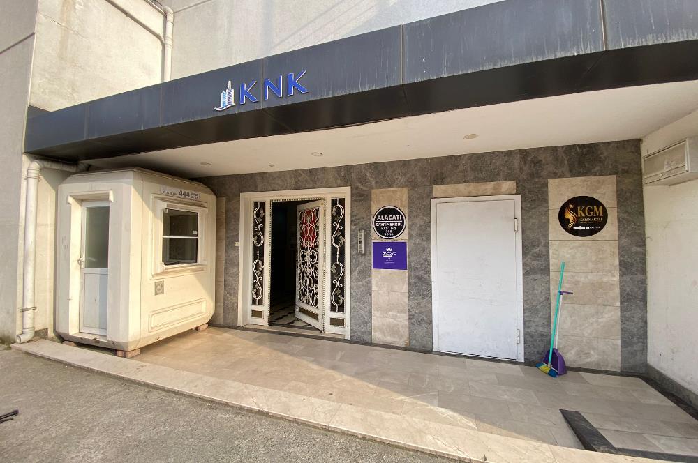 HAVALİMANI'NA YAKIN KURTKÖY MERKEZ'DE 2+1 SATILIK DAİRE