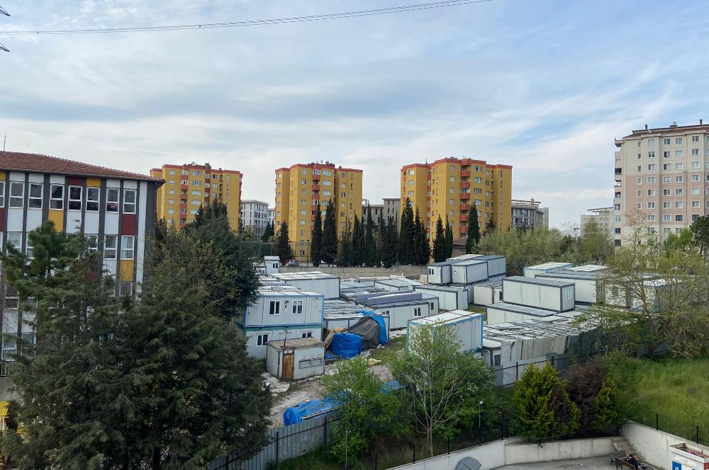 HAVALİMANI'NA YAKIN KURTKÖY MERKEZ'DE 2+1 SATILIK DAİRE