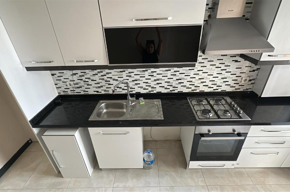 KAĞITHANE BELLEVUE REZİDANS 8.KAT 3 BALKONLU 2+1 KİRALIK DAİRE