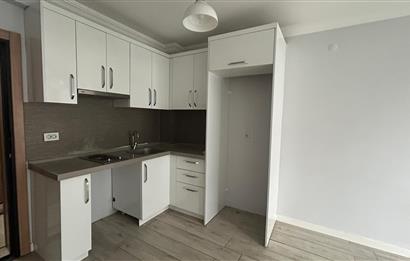 Bornova Mevlana'da Satılık 1+1 Boş Daire