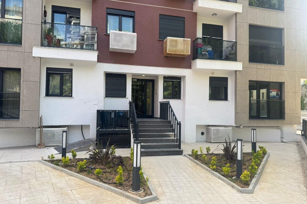 BOSTANCI'DA HAVUZLU GÜVENLİKLİ SİTEDE KİRALIK 2+1