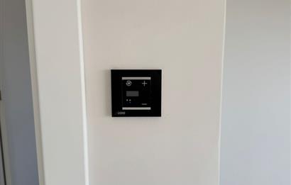 BOSTANCI'DA HAVUZLU GÜVENLİKLİ SİTEDE KİRALIK 2+1