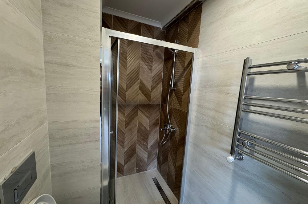 BOSTANCI'DA HAVUZLU GÜVENLİKLİ SİTEDE KİRALIK 2+1