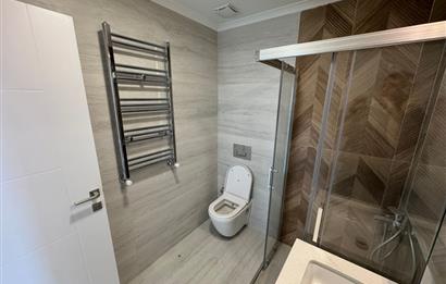 BOSTANCI'DA HAVUZLU GÜVENLİKLİ SİTEDE KİRALIK 2+1