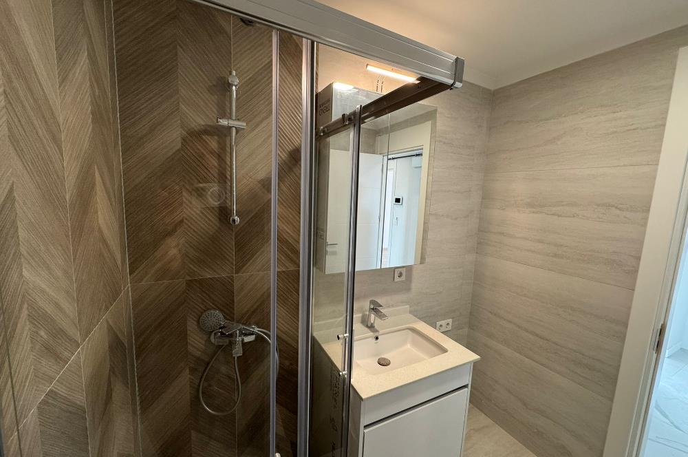 BOSTANCI'DA HAVUZLU GÜVENLİKLİ SİTEDE KİRALIK 2+1