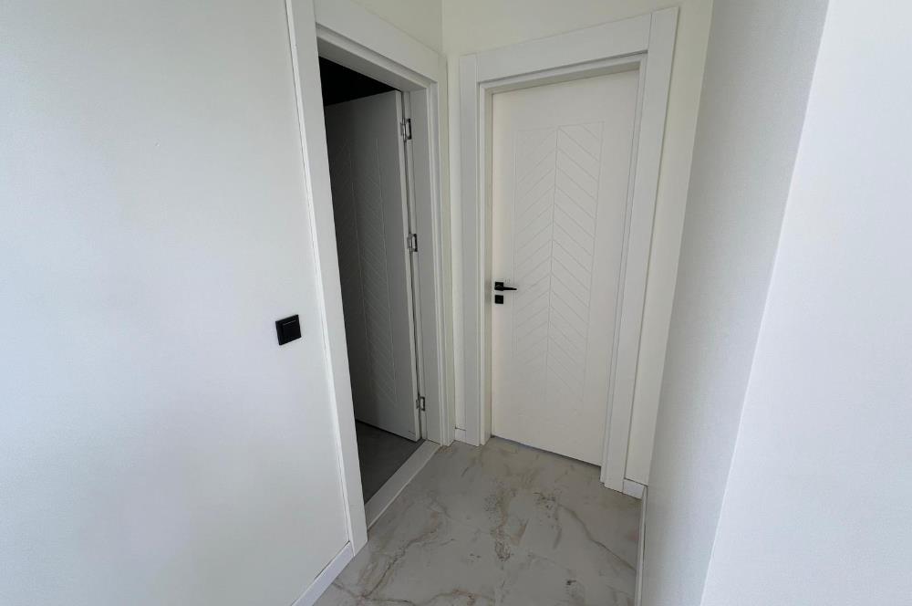 PRESTİJLİ YAŞAMIN YENİ ADRESİ AKYAZI DA SATILIK VİLLA
