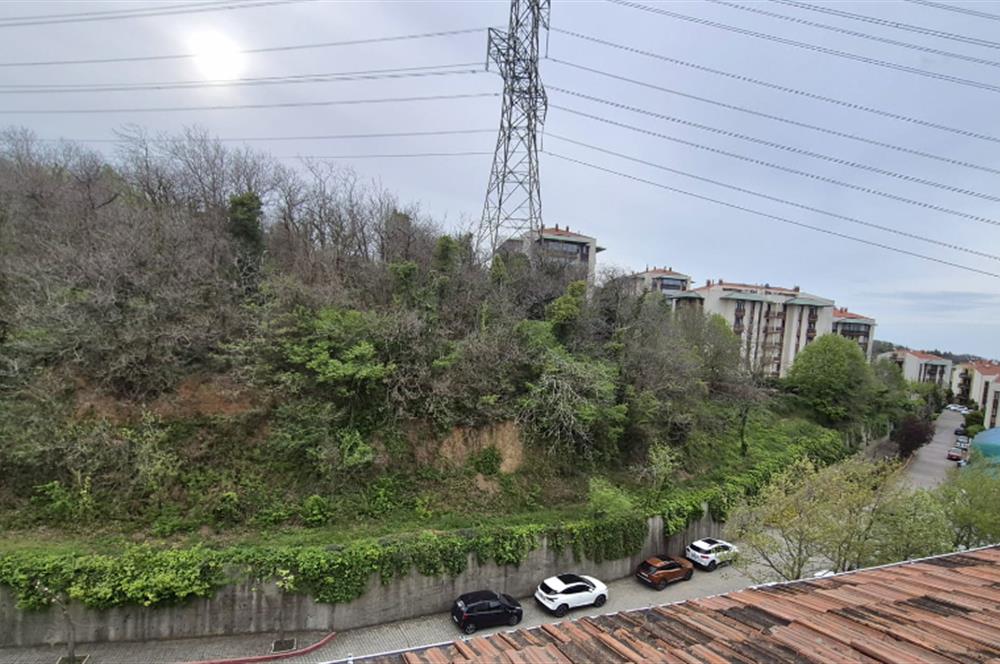SARIYER YENİ UYUM SİTESİ'NDE BAKIMLI SATILIK ÇATI DUBLEKSİ
