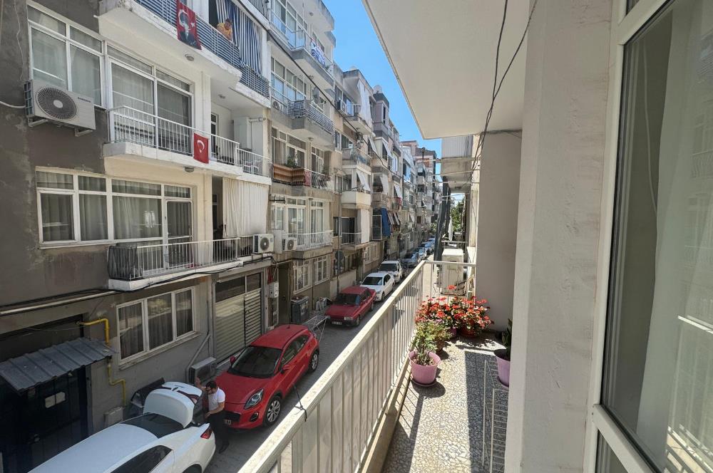 Karşıyaka Bahariye Mahallesinde Satılık 3+1 Daire
