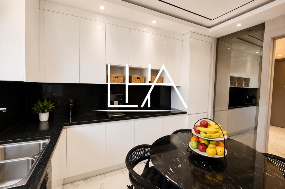 C21'DEN KEMERLIFE 21'DE CADDE CEPHENİN EN GÜZEL KONUMLU DAİRESİ