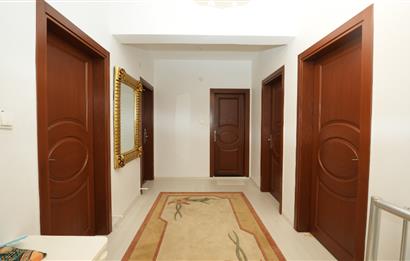 C21 Cius;Sahile 70 Metre Mesafede Deniz Manzaralı 5+2 Müstakil Villa