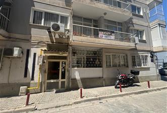Karşıyaka Bahariye Mahallesinde Satılık 3+1 Daire - 1 - 34261