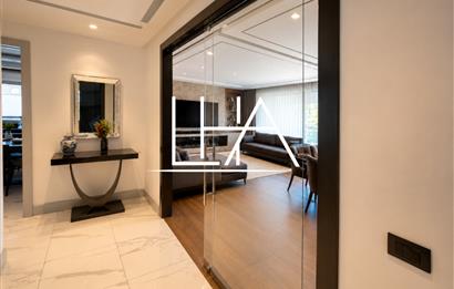 C21'DEN KEMERLIFE 21'DE CADDE CEPHENİN EN GÜZEL KONUMLU DAİRESİ