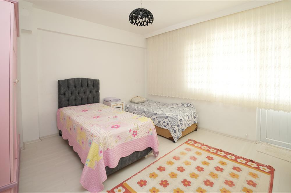 C21 Cius;Sahile 70 Metre Mesafede Deniz Manzaralı 5+2 Müstakil Villa