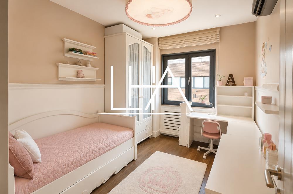 C21'DEN KEMERLIFE 21'DE CADDE CEPHENİN EN GÜZEL KONUMLU DAİRESİ